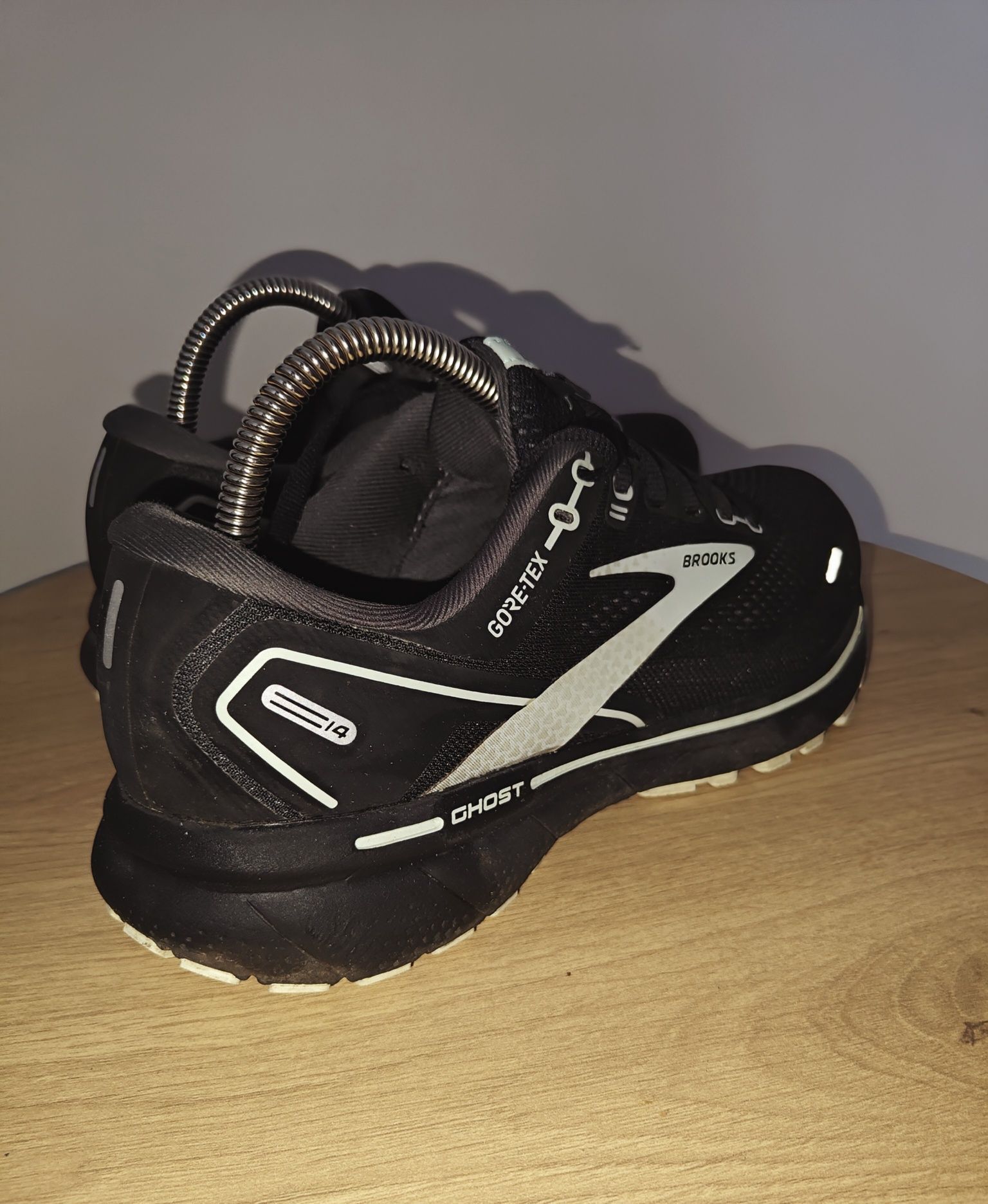 Świetne buty do biegania Brooks Ghost 14 Gtx GORE-TEX rozmiar 40 BDB!