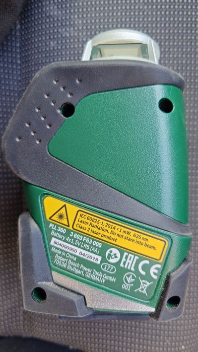 Nível laser Bosch de linhas cruzadas