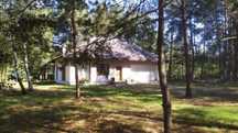Dom w sercu lasu pod Warszawą, działka 1600m2