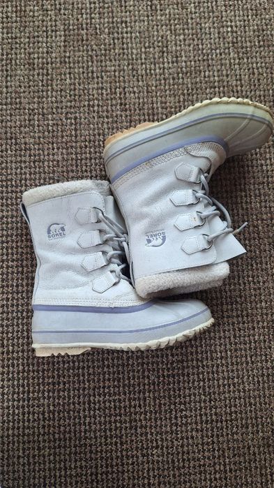 Снегоходы Sorel.