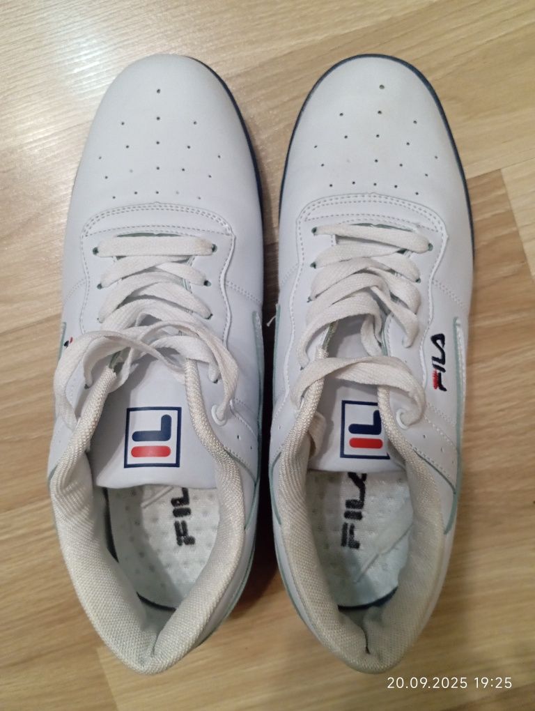 Чоловічі кросівки fila
