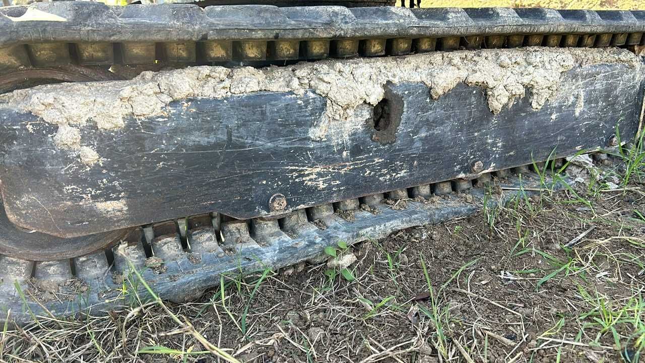Podwozie gąsienicowe rozsuwane do minikoparki CAT 301 8C pod wiertnice