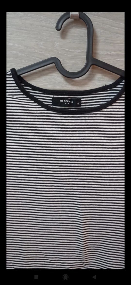 Body w paski Reserved