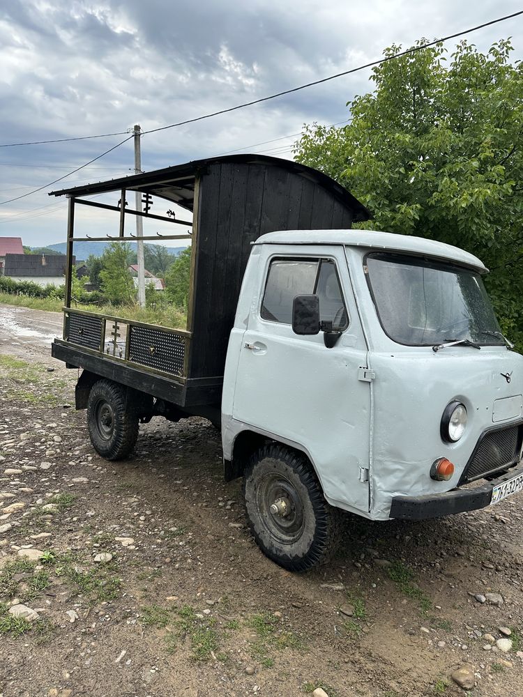Продам УАЗ -3303 Для ретуальних послуг