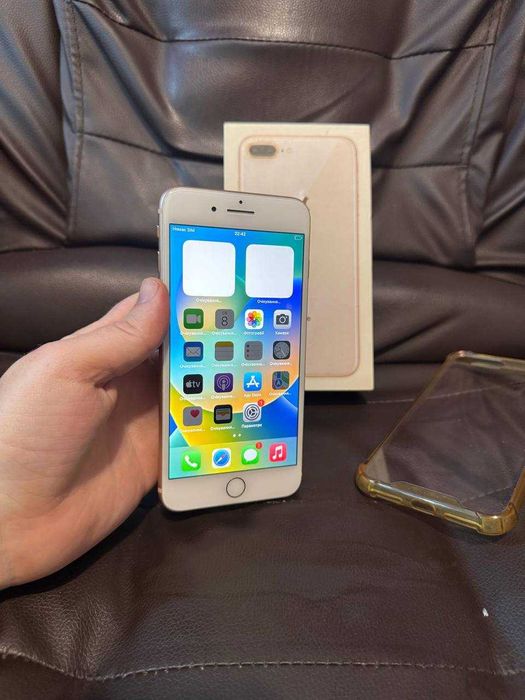 Продам iPhone 8 Plus 64gb бу