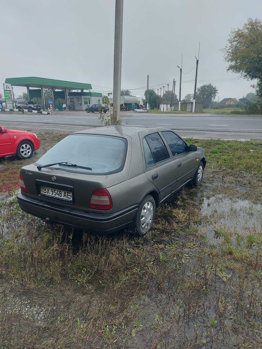 Нісан Сані 1.4 газ-бенз