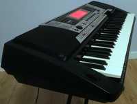 Keyboard Yamaha PSR-550 Idealny, kolorowe podświetlenie wyświetlacza