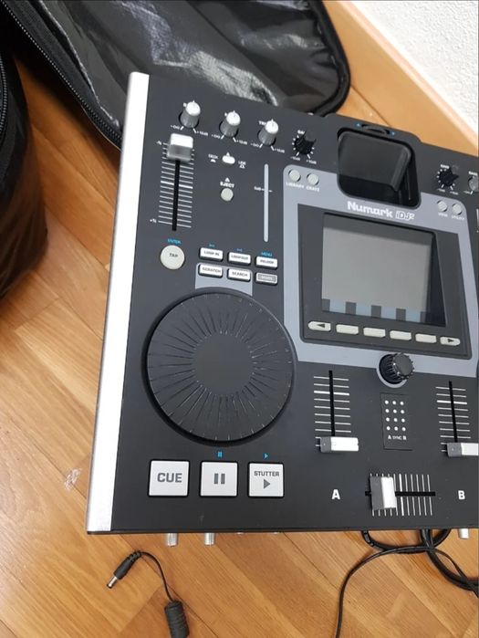 Controlador DJ Numark idj