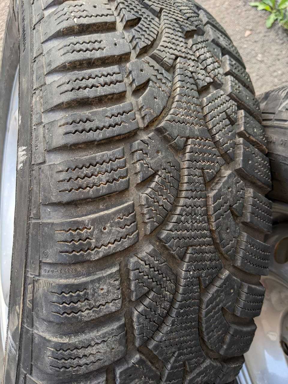 Шини General Tire Altimax Arctic 215/65 R16 98Q (під шип) 2020 року