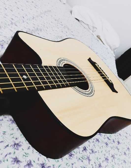 Guitarra Acústica
