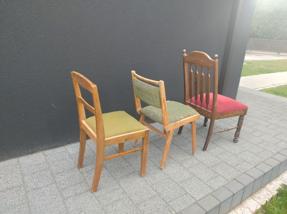 Zestaw starych krzeseł PRL stylizowane  lata 50, 60, 70, 80