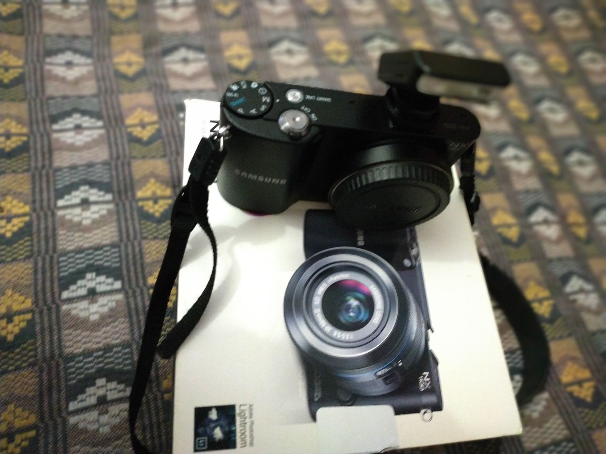 Samsung NX1100 (body)  беззеркальный