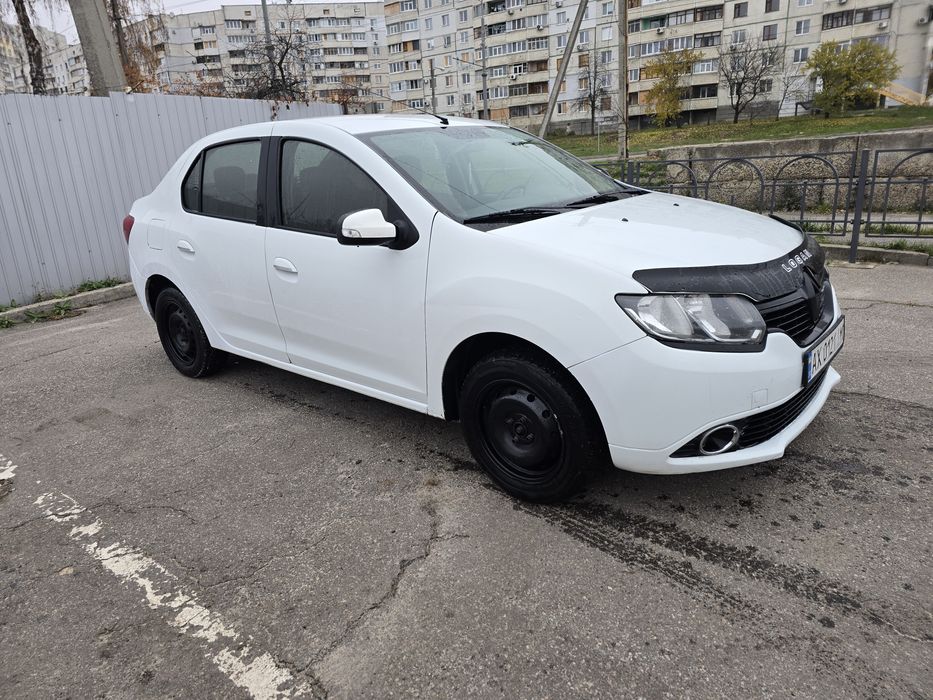 Продам Рено логан