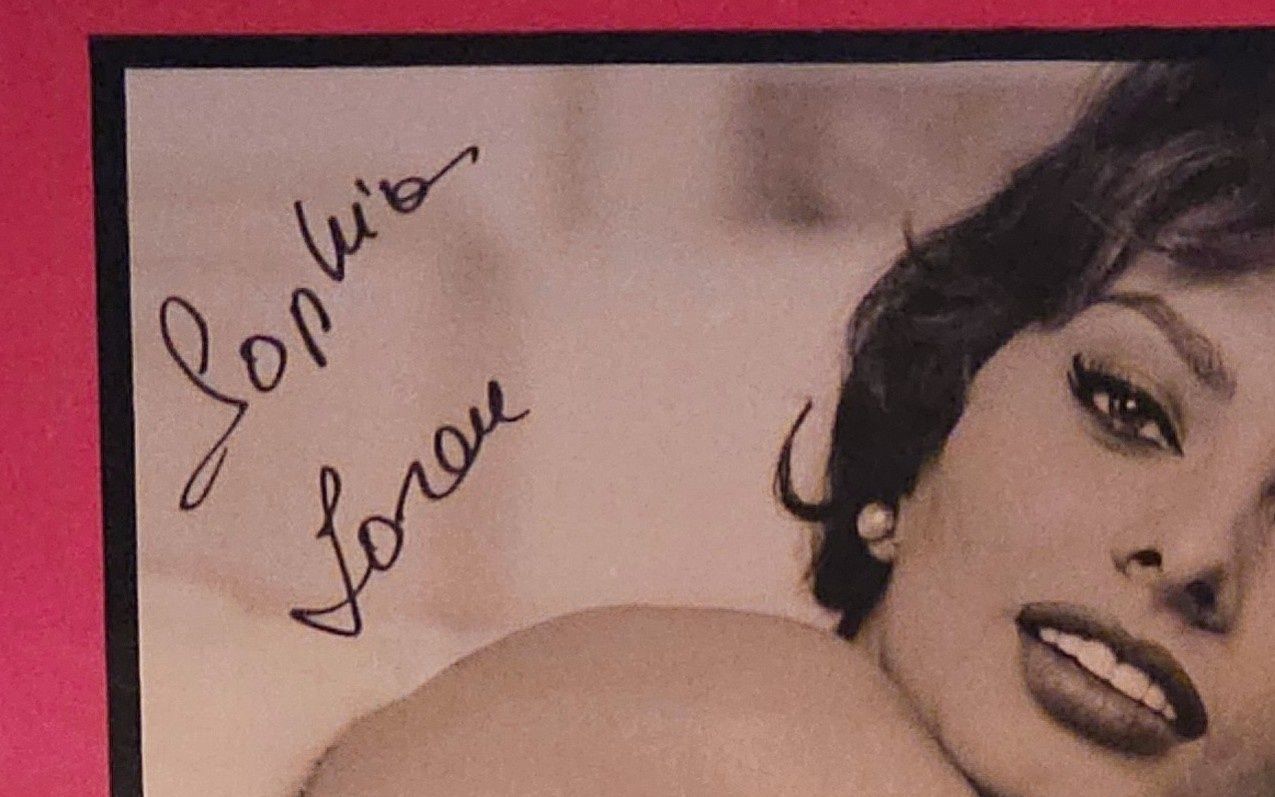 Sophia Loren | Oryginalny Autograf z certyfikatem | 30cm x 40cm |