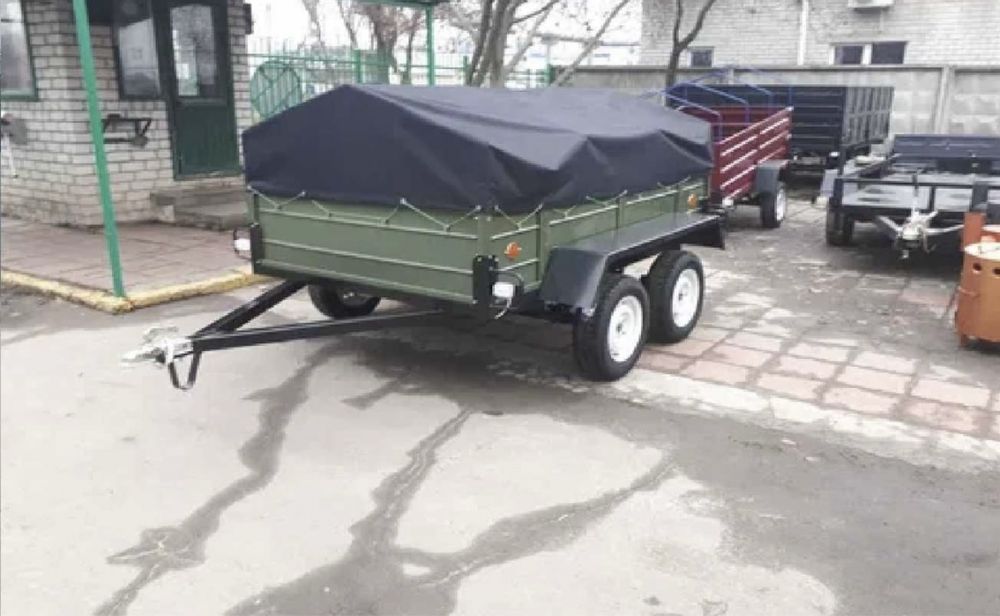 Двухосний причіп сірий під В категорію