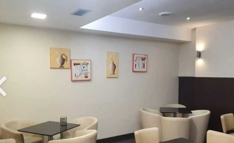 Trespasse de café/ snack-bar em Gaia