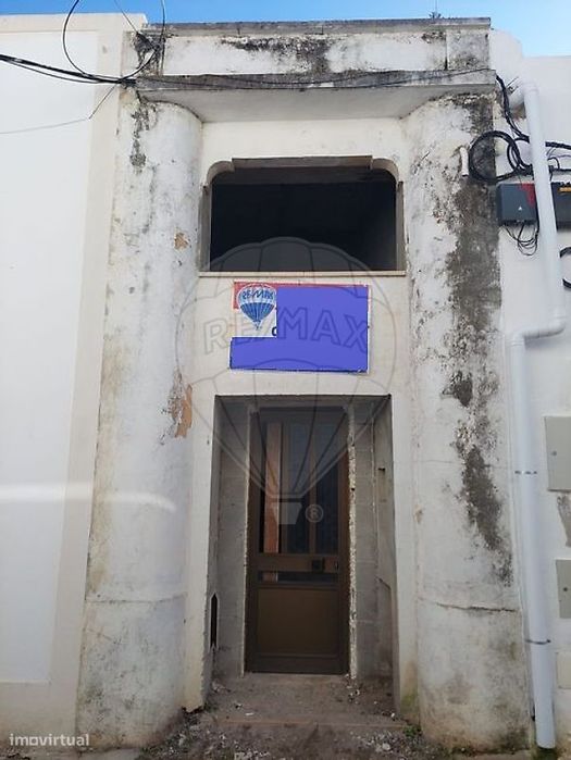 Moradia T2 para venda