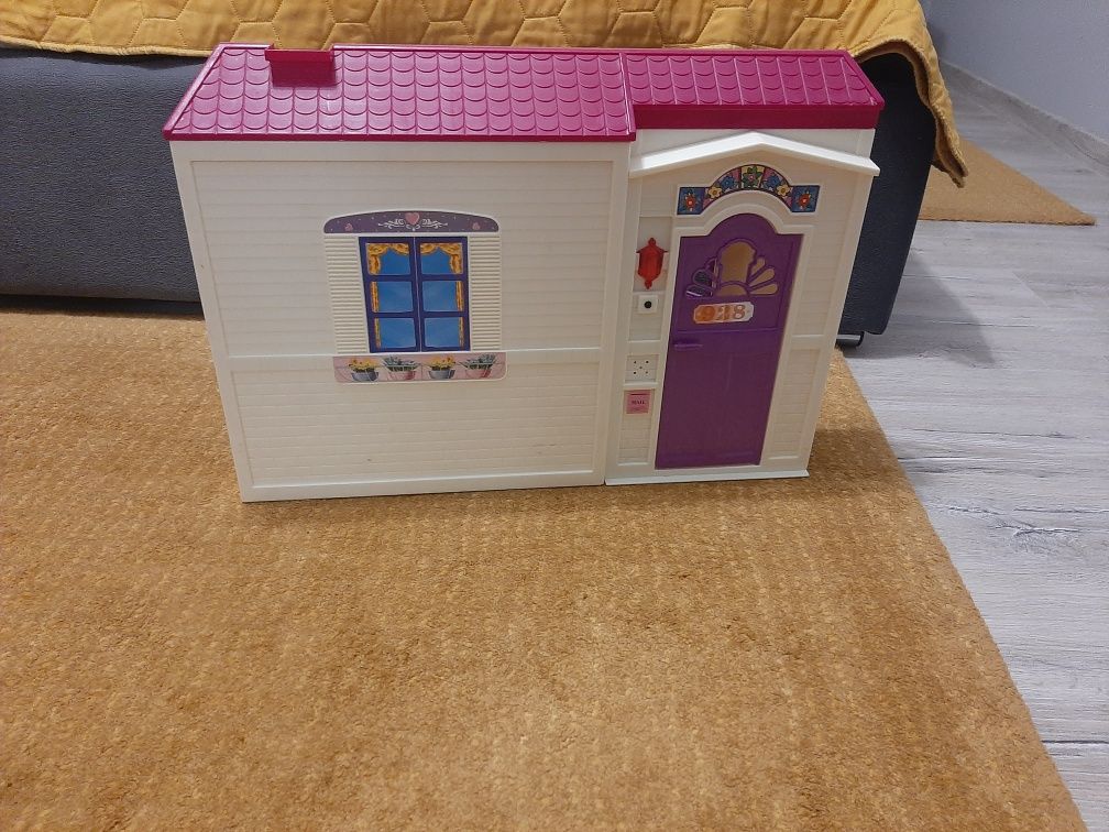 Domek dla lalek barbie