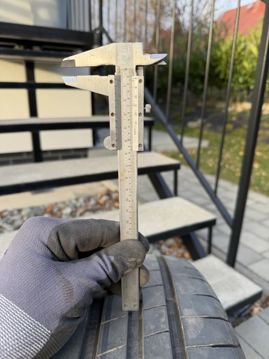 Opony GoodYear Eagle F1 Asymmetric 5  245/45/18. 100Y