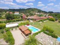Quinta senhorial do séc. XVII recuperada com capela, jardim e piscina