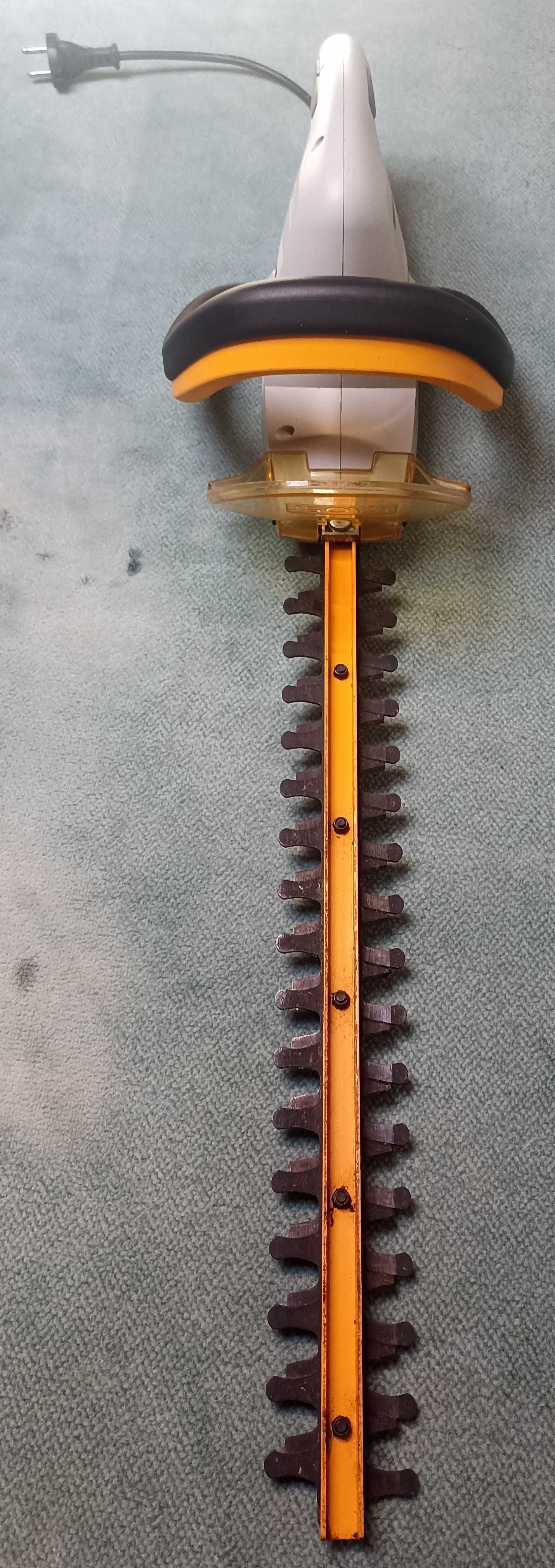 Aparador de Sebes RYOBI RHT 400