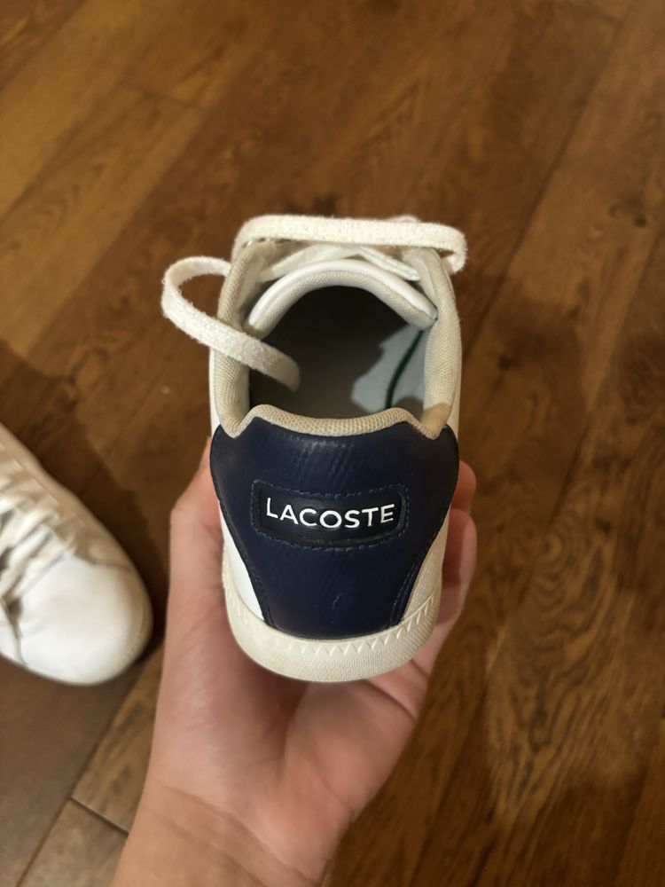 Кросівки Lacoste