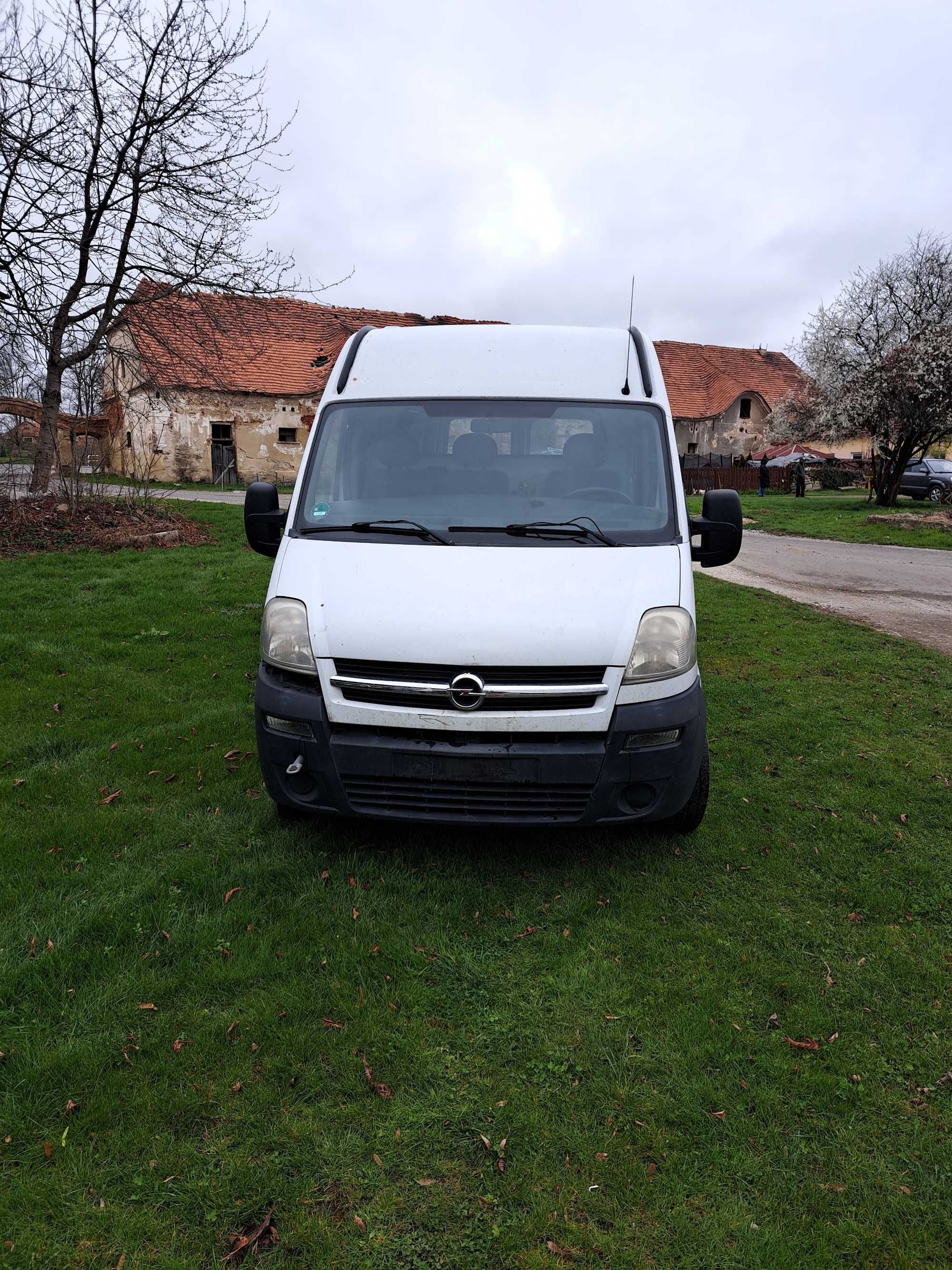 Opel movano 2.5 diesel