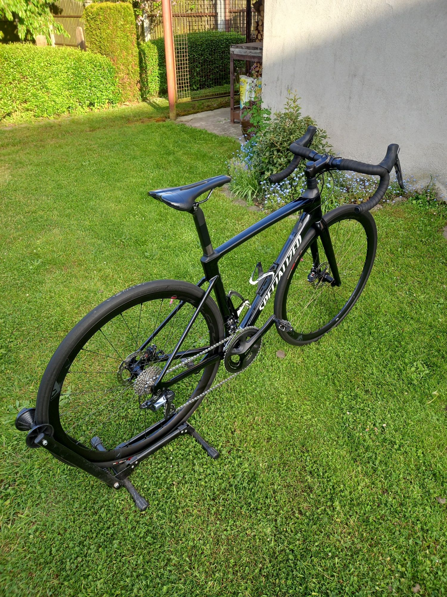 Specialized Roubaix 2021 Future Shock 2.0