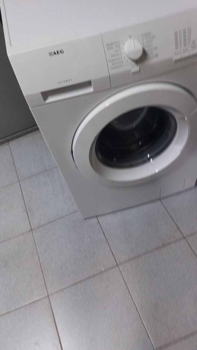 Maquina AEG de lavar 7kg