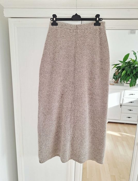 Wełniana spódnica maxi