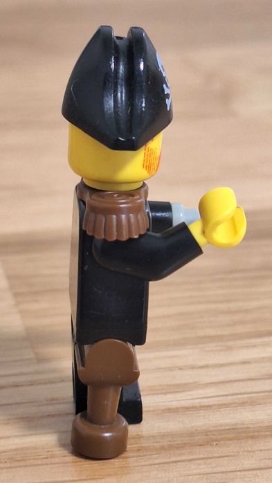 Lego pi055 Captain Roger - piraci pirates stan idealny jak nowy.
