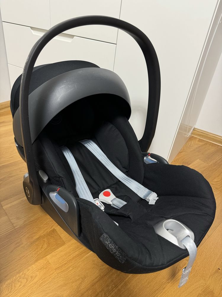 Автокрісло Cybex Cloud Z