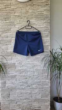 2 pary spodenek Nike