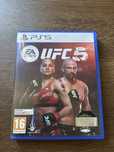 UFC 5 Gra na PS5 w idealnym stanie