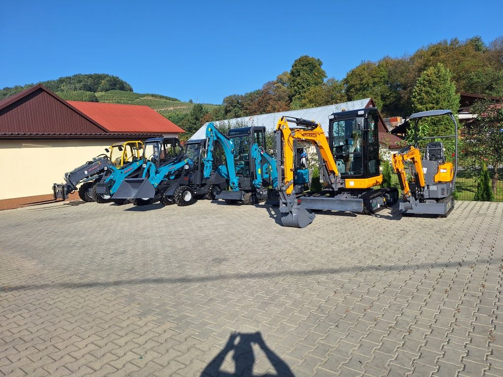 Fabrycznie nowa ładowarka przegubowa Schmidt 4350A UDŹWIG 2000 KG 4x4