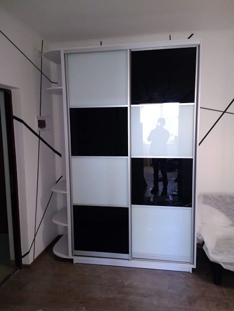 Продам прихожу купе