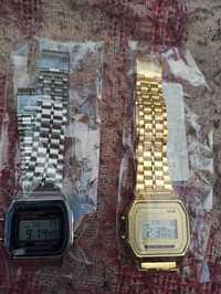 Dwa zegarki WR retro