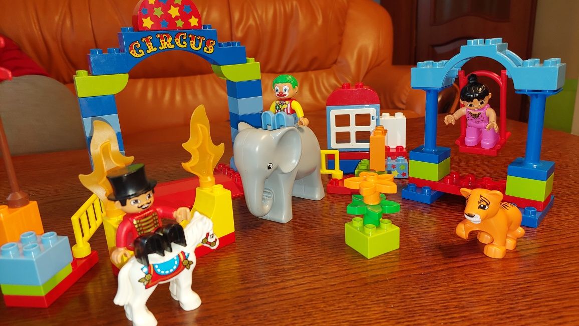 Lego duplo cyrk zoo