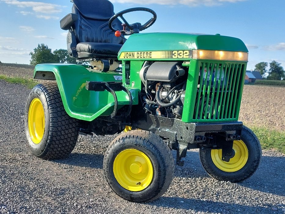 Traktorek John Deere 332 YANMAR Diesel 22KM