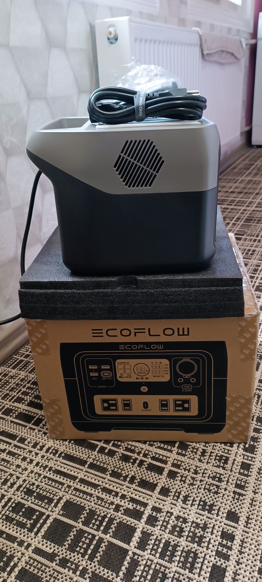 Зарядна станція ECOFLOW