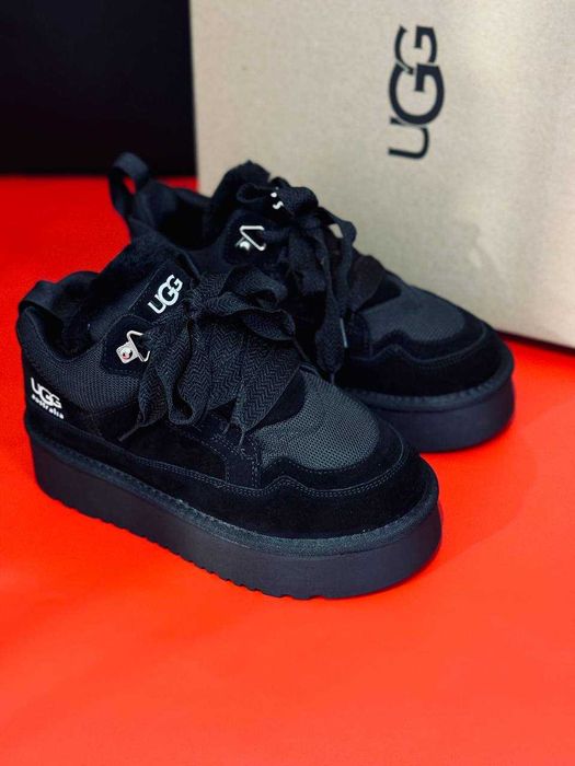 Женские зимние кроссовки ugg черные на меху высокие кросовки