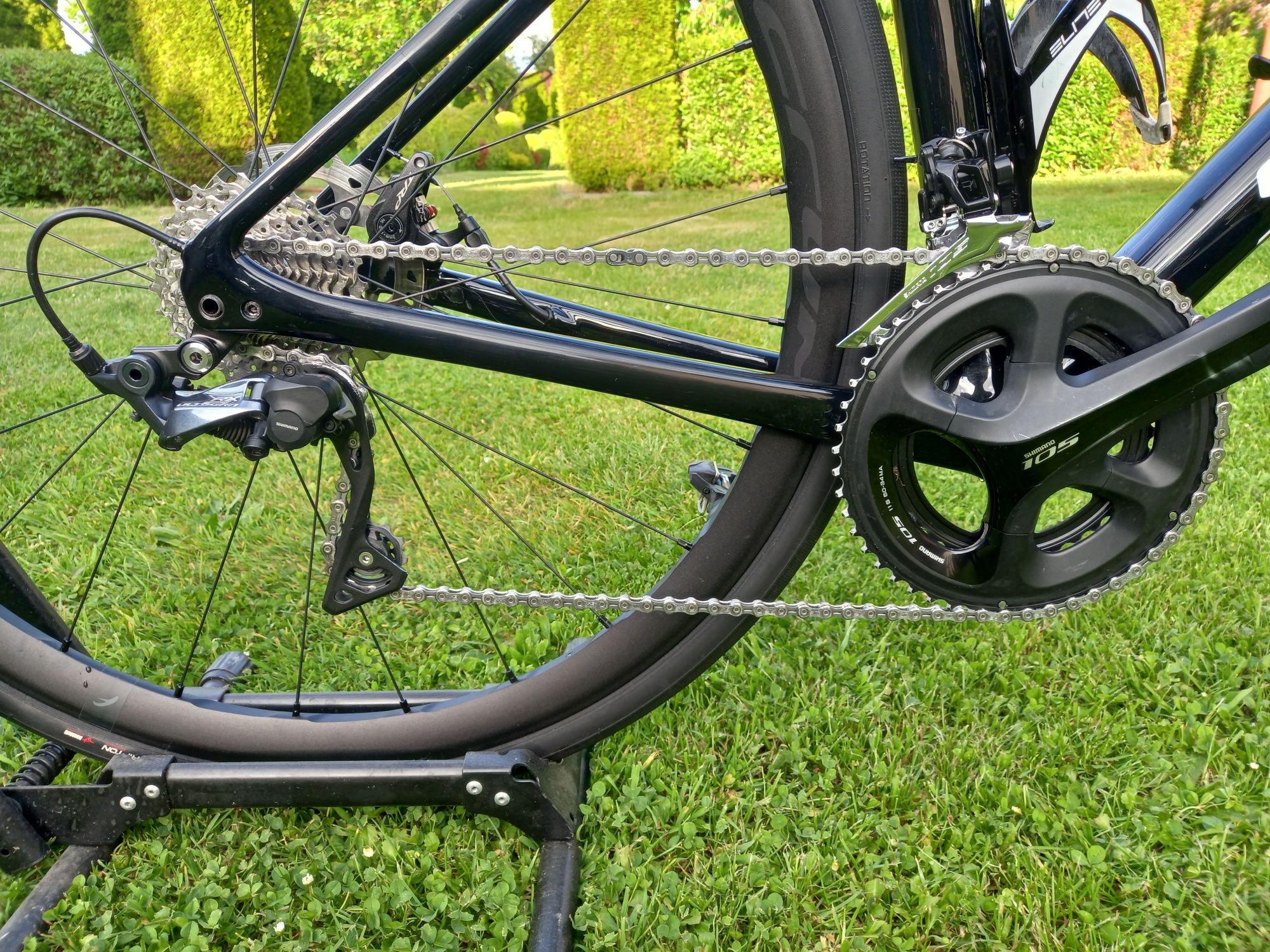 Specialized Roubaix 2021 Future Shock 2.0