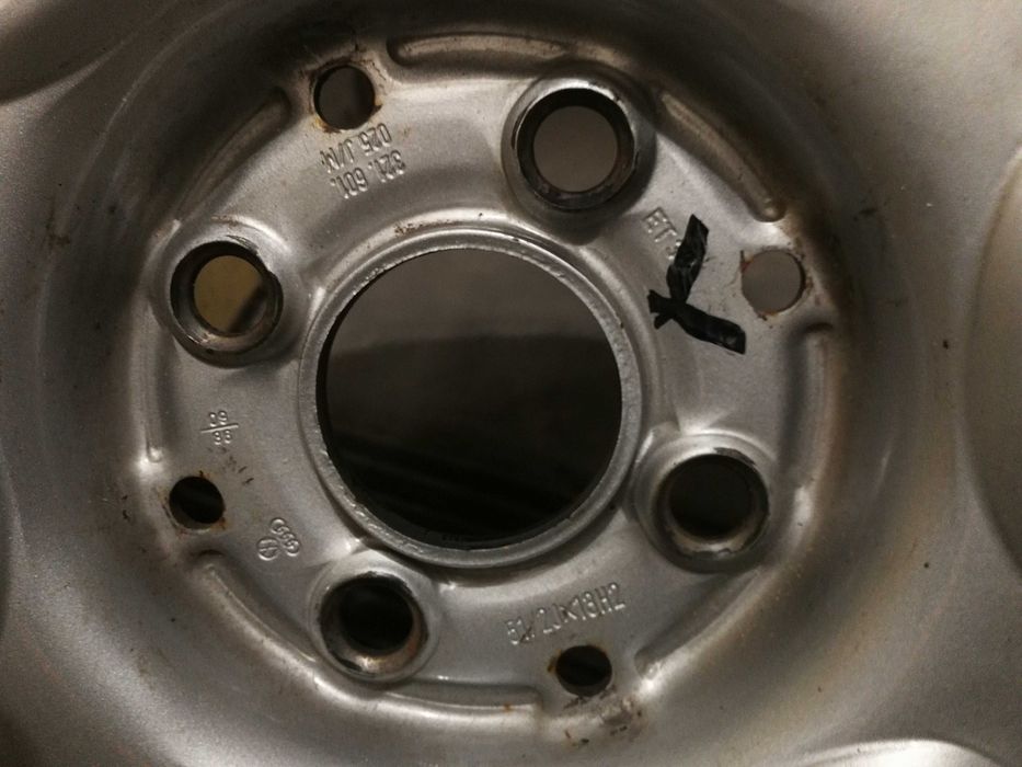 Sprzedam  koła 4x100x13'' felgi stalowe,  opony zimowe.