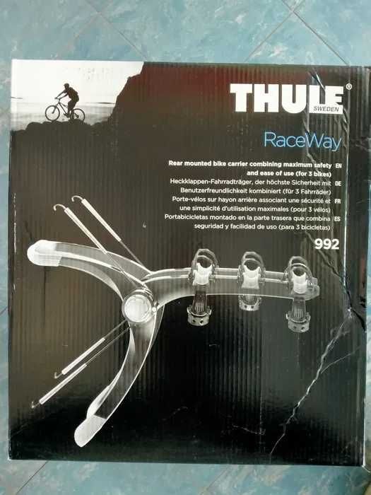 Bagażnik na tylną klapę na 3 rowery. Thule RaceWay 922 i raceway 991