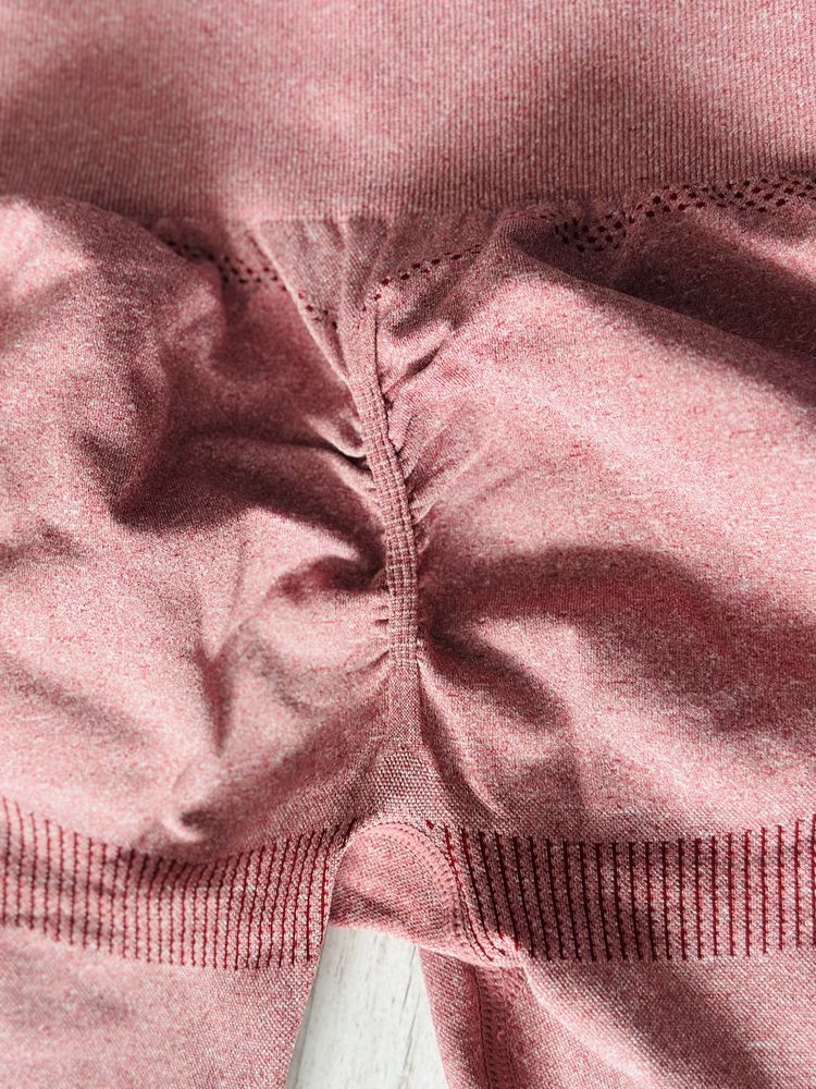 Leginsy w stylu push up