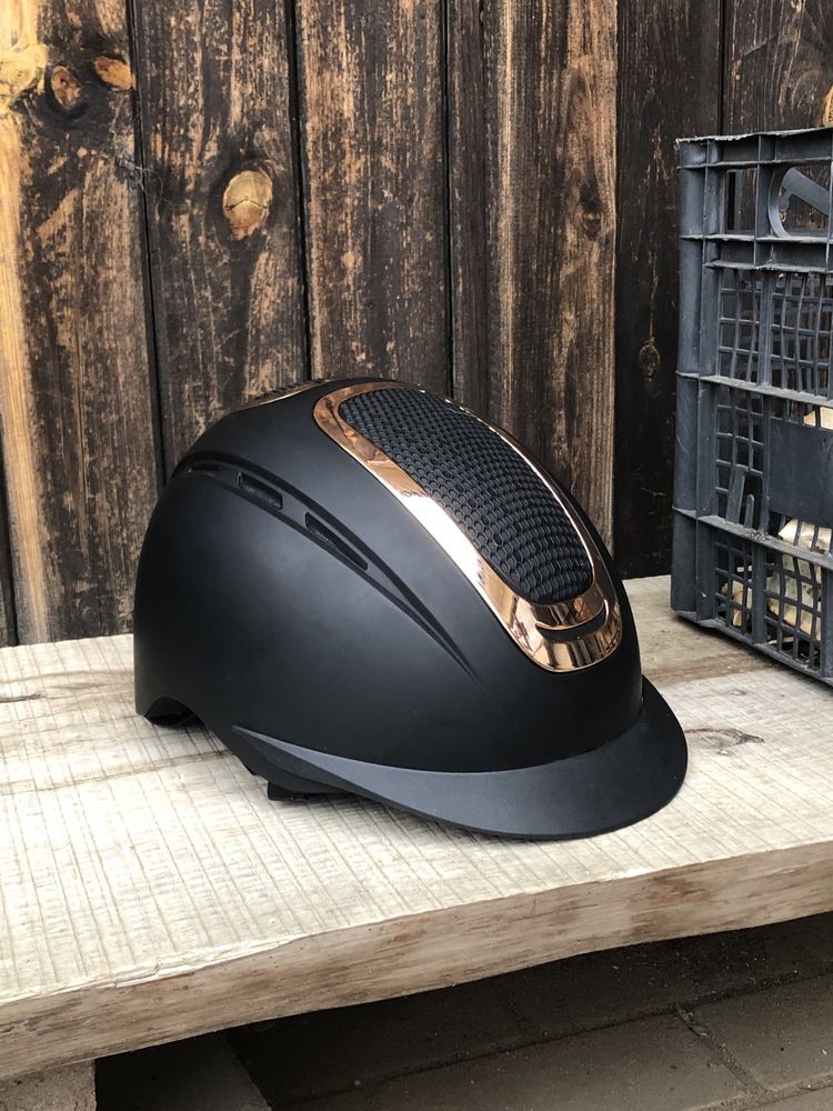 Kask York czarny
