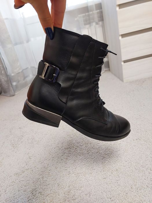 Демисезонные ботинки 40 размер натуральная кожа