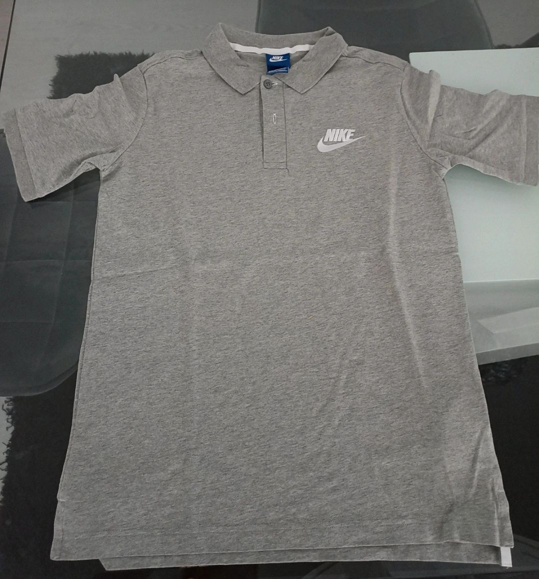 Polo da Nike cinza