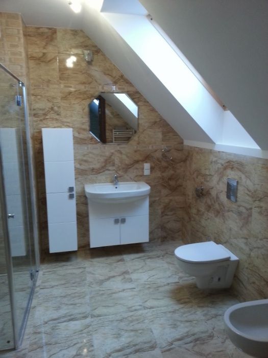 Adaptacja poddaszy, wykończenia wnętrz-remonty, docieplenia/elewacje