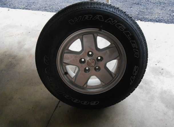 Диски Запчастини Jeep Cherokee Liberty KJ KL Джип Черокі Розборка диск